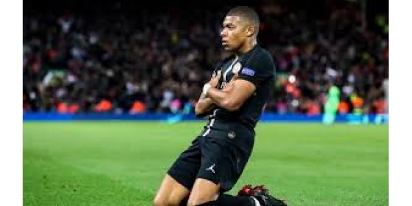 Genius Superstar Mbappé kääntää tilanteen